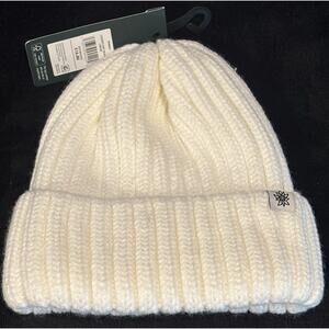 Alpine Design Women's Chunky Knit Beanie Sock Hat OSFM New With Tags Cream